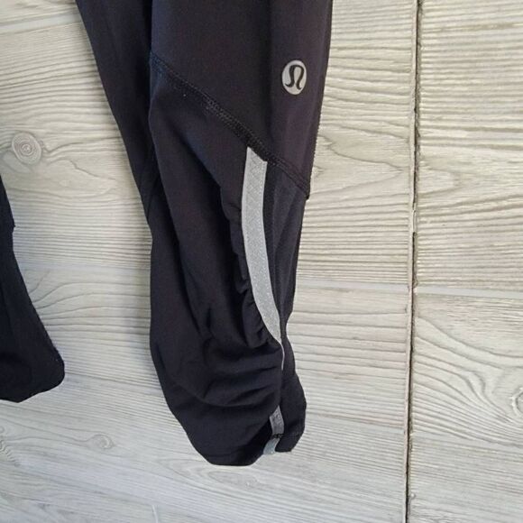 Lululemon Run: Pace Crop Leggings Running Workout SZ 4 Green Pokadot - Picture 5 of 6